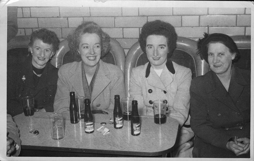 Ann Lister McCretton nee Bramwell with her 3 daughters, Gladys, Irene and Patricia